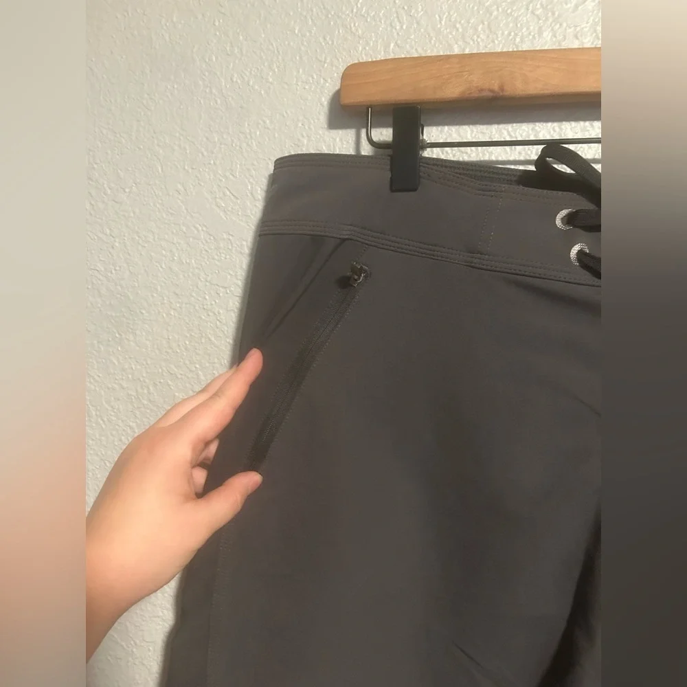 Men’s the north face swim trunks